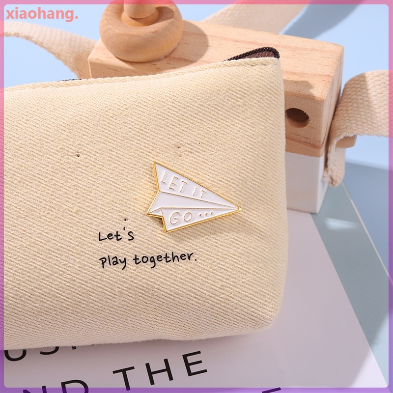 Ghim cài áo hình máy bay giấy dễ thương cho nữ