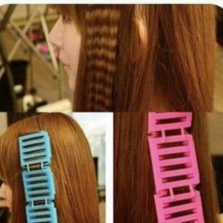Com bo 5 vỉ trục dập xù . 1 vỉ 3 cái. Dùng dập xù . Dập phồng chân tóc. Sử dụng thuốc uốn lạnh . Hoặc làm tại nhà