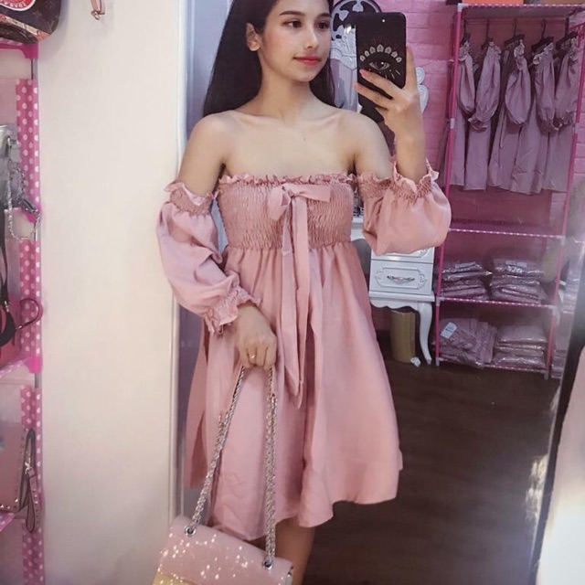 Đầm bẹt vai