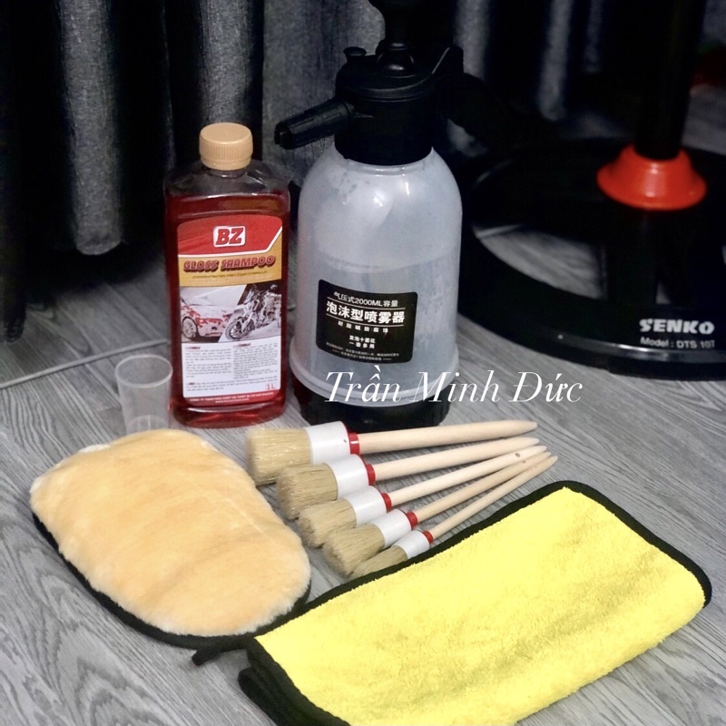 Nước rửa xe bọt tuyết BZ làm sáng bóng xe máy, ô tô ( Tặng kèm 1 cốc đong ml )