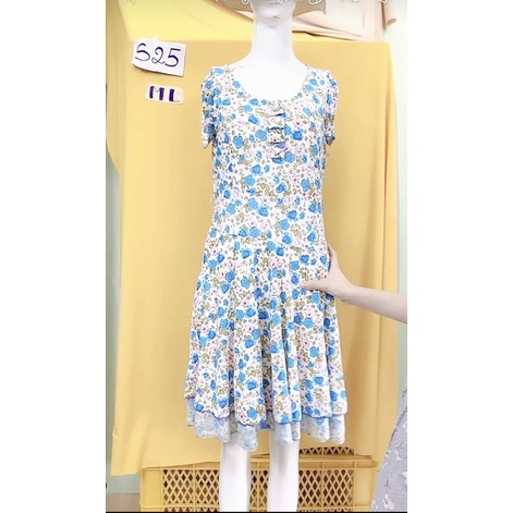 đầm thun lạnh hoa xanh viền váy ren size M/L.S25