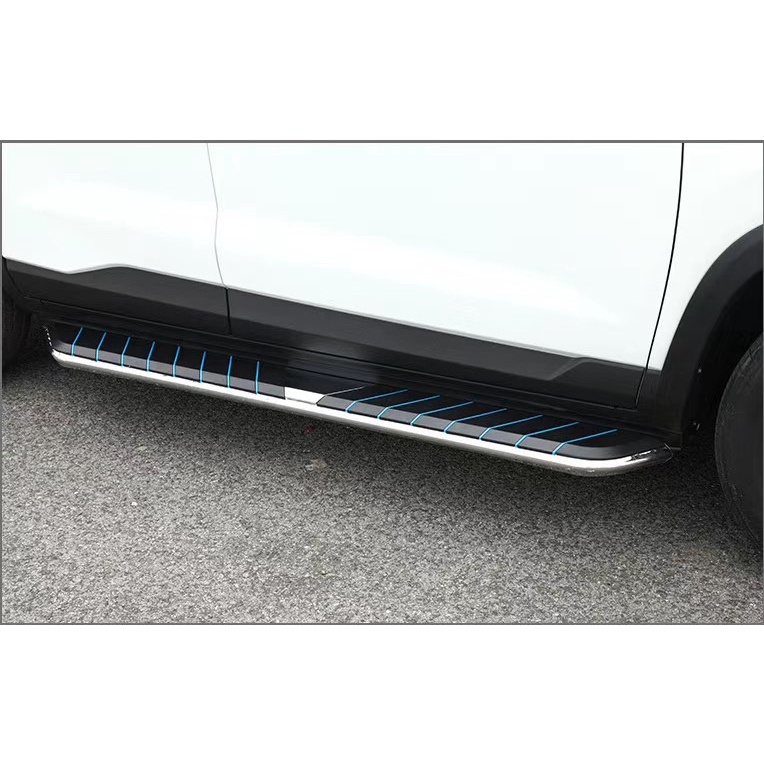 Bậc lên xuống, bệ bước chân Mazda CX5 2018 - 2021. ĐÚC nguyên khối