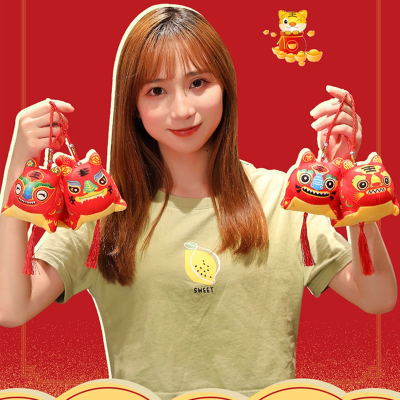 Thú nhồi bông hình chú hổ hoạt hình treo trang trí năm mới