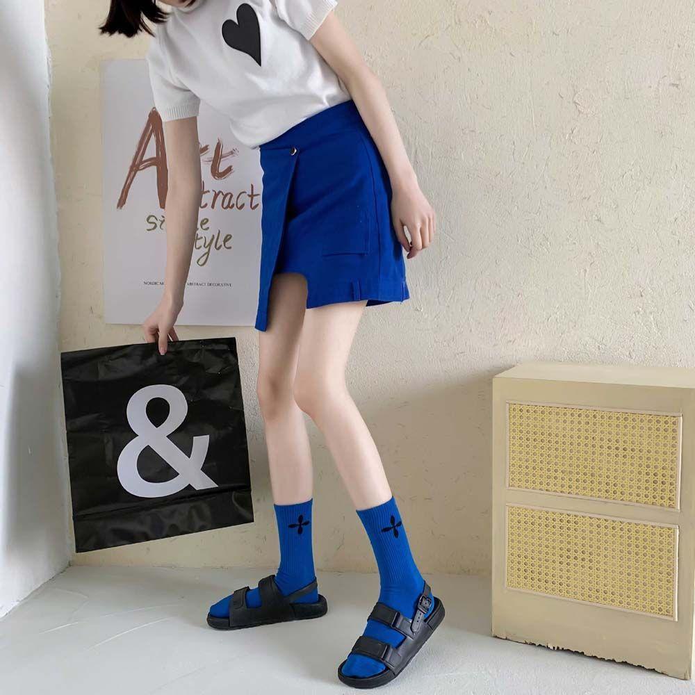 Vớ Thể Thao Đan Chéo Họa Tiết Hoa Dễ Thương Cho Nữ