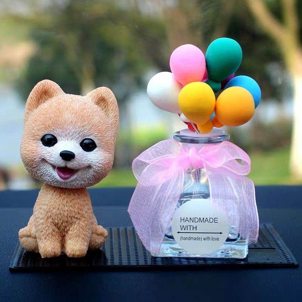 Mô hình chú cún lắc đầu đáng yêu cho trang trí nội thất xe hơi