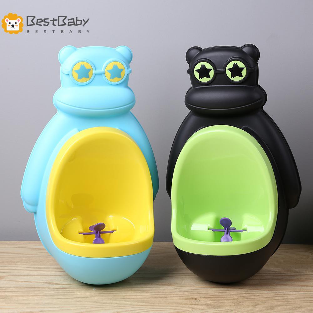 Bồn Cầu Đứng An Toàn Cho Bé Trai | BigBuy360 - bigbuy360.vn