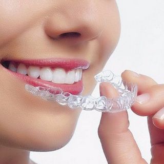Miếng nhựa ép máng tẩy
