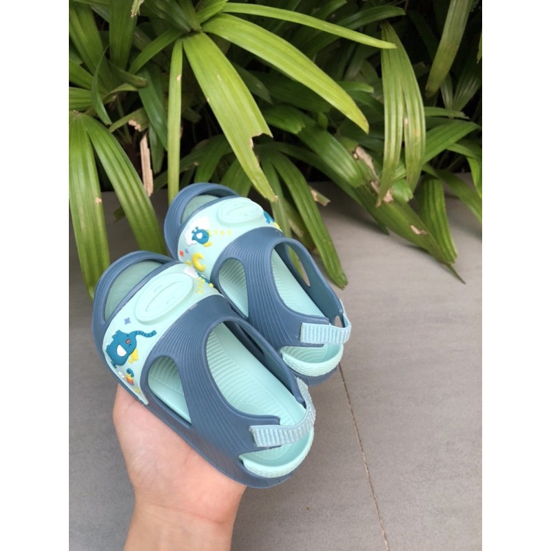 Mã JY6990 Sandal tập đi bé trai bé gái chống muỗi siêu nhẹ, dễ đi