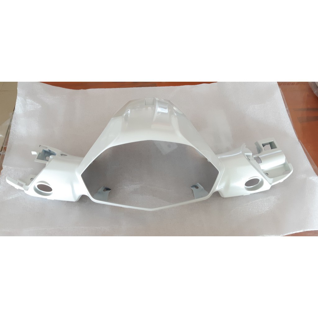 Bợ Cổ Xe Nouvo 4 - 5 - 6 Màu Trắng