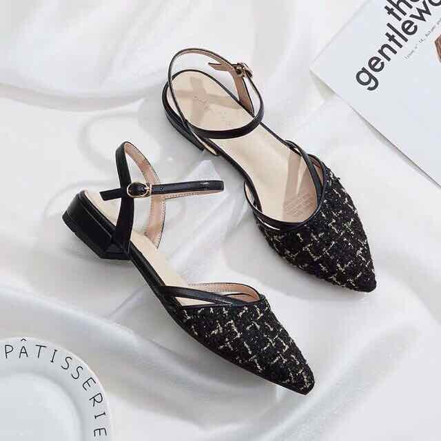 Sandal nữ đế bệt bít mũi | BigBuy360 - bigbuy360.vn