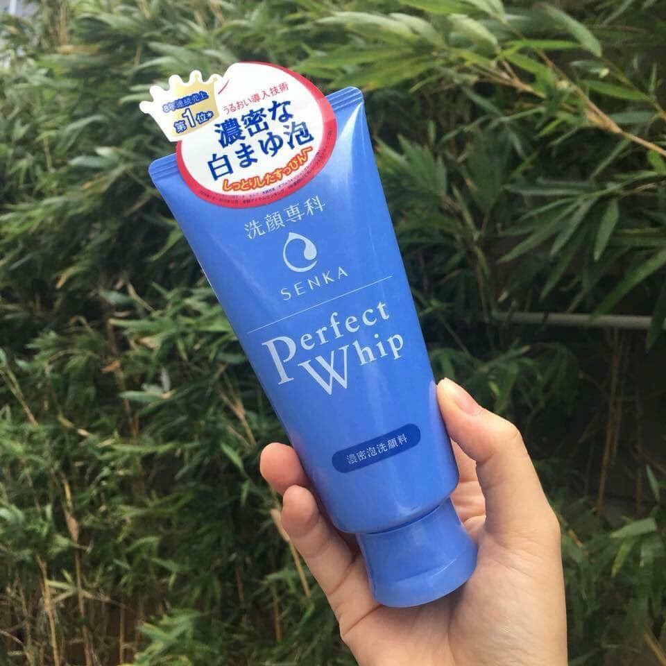 Sữa rửa mặt Perfect Whip