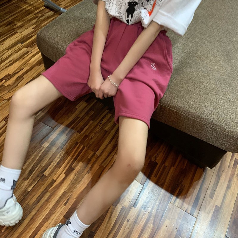 Bộ đồ nữ phong cách thể thao tay ngắn trẻ trung