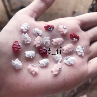 hoa bột nổi ôm góc nhỏ 5 cánh