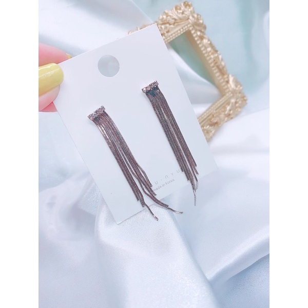 bông tai tuarua dây dài , khuyên tai dài cá tính phong cách hàn quốc