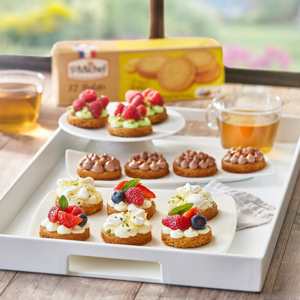 Bánh Quy Bơ ST Michel Sab'lets 120g Vị Dừa