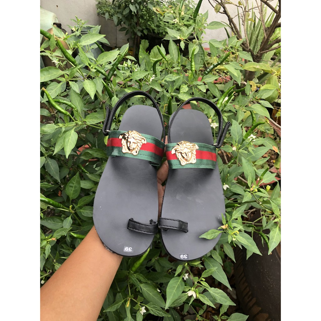 Sandal đồng nai dép sandal nữ ( đế đen quai hậu dù ) size từ 35 nữ đến 42 nữ size khác nhắn tin chọn thêm