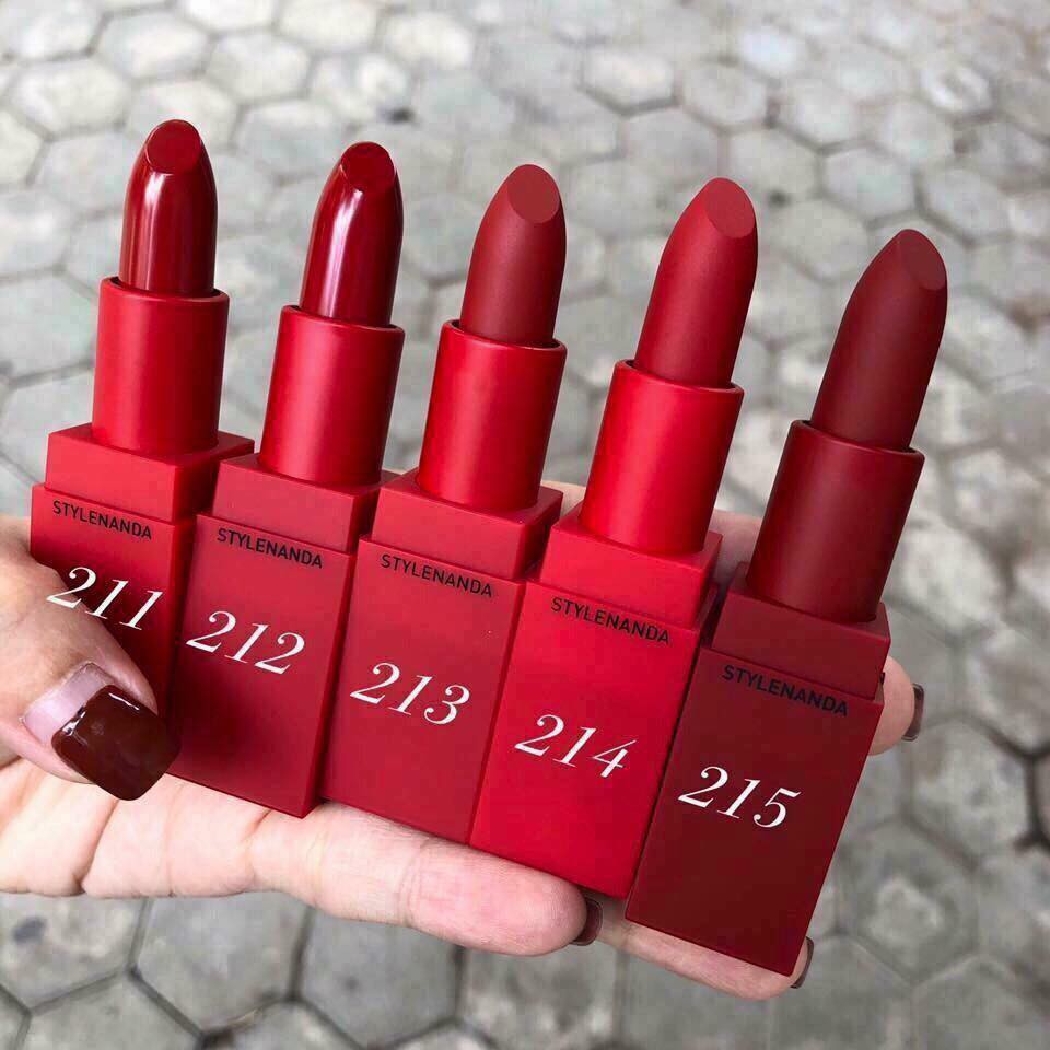 Son thỏi siêu lì 3CE Red Recipe Matte Lip Color