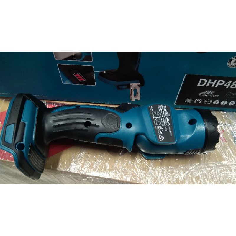 Đèn led Makita sử dụng pin 18V DML815