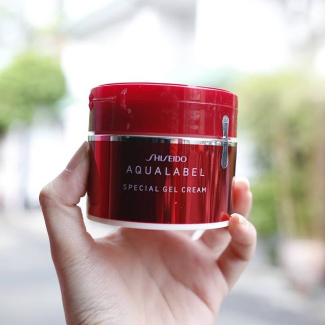 Kem dưỡng 5 trong 1 của Shiseido Aqualabel hũ đỏ to