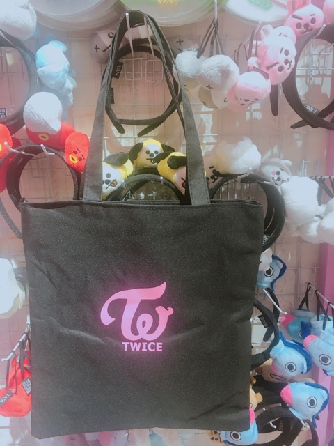 Túi Tote sành điệu Blackpink EXO BTS WANNA ONE TWICE (màu đen)