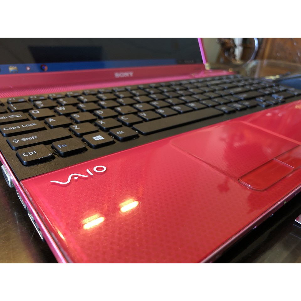 [ Sang trọng - Quý Phái ] Laptop Sony vaio VPCEB15FG Core i5/ Ram 8Gb / Card đồ họa rời mạnh mẽ, bản màu pink siêu hiếm. | BigBuy360 - bigbuy360.vn
