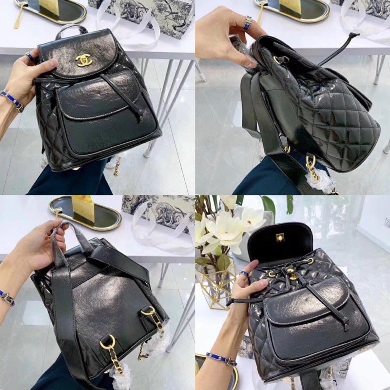 Ba lô da trần trám hàng xuất dư