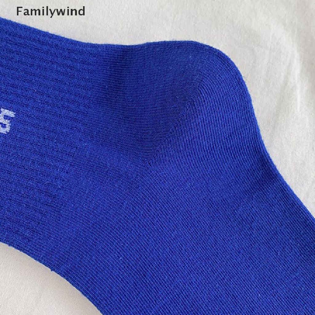 Familywind > Vớ Thể Thao Cotton Cổ Vừa Kẻ Sọc In Chữ P Màu Xanh Dương Hợp Thời Trang Dễ Phối Đồ Cho Nữ