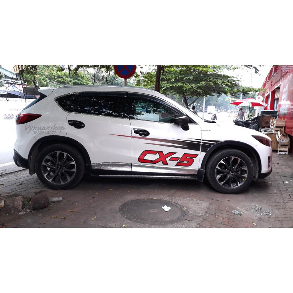 Trang trí decan dán xe Mazda CX5 thể thao