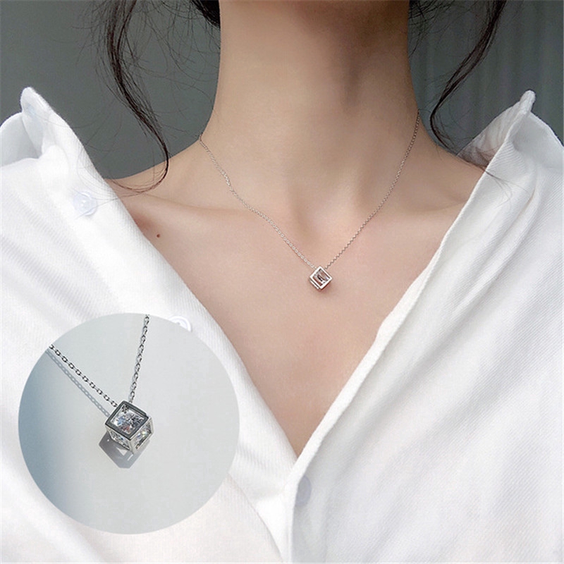 [Mã FASHIONCB232 hoàn tối đa 15K xu đơn 50K] Vòng cổ mặt hình khối trong suốt đính đá Zircon thời trang cho nữ | BigBuy360 - bigbuy360.vn