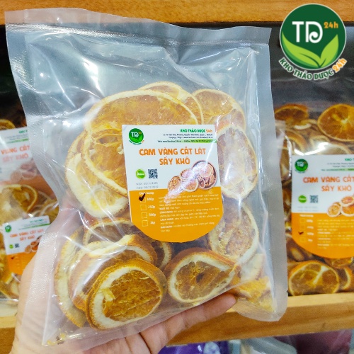Cam sấy thái lát hương vị ngọt ngào thơm mát, bổ sung vitamin C, chống oxy hóa, tăng cường thể lực, tăng sức đề kháng