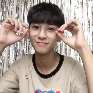 Kính ngố nobita(ảnh thật)