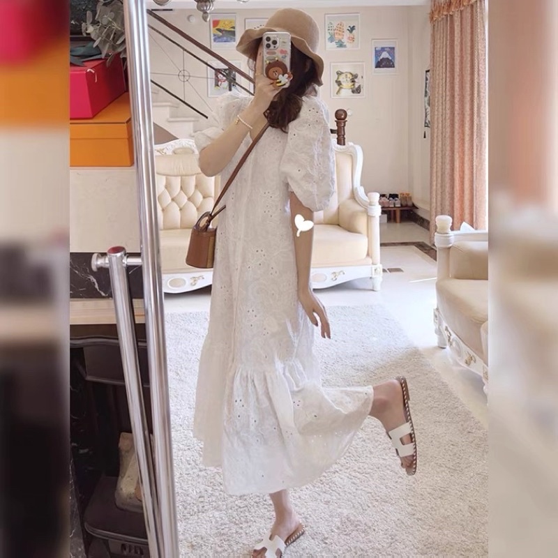 VÁY REN ZARA XUẤT XỊN THÊU HOA TAY LỠ PHỒNG