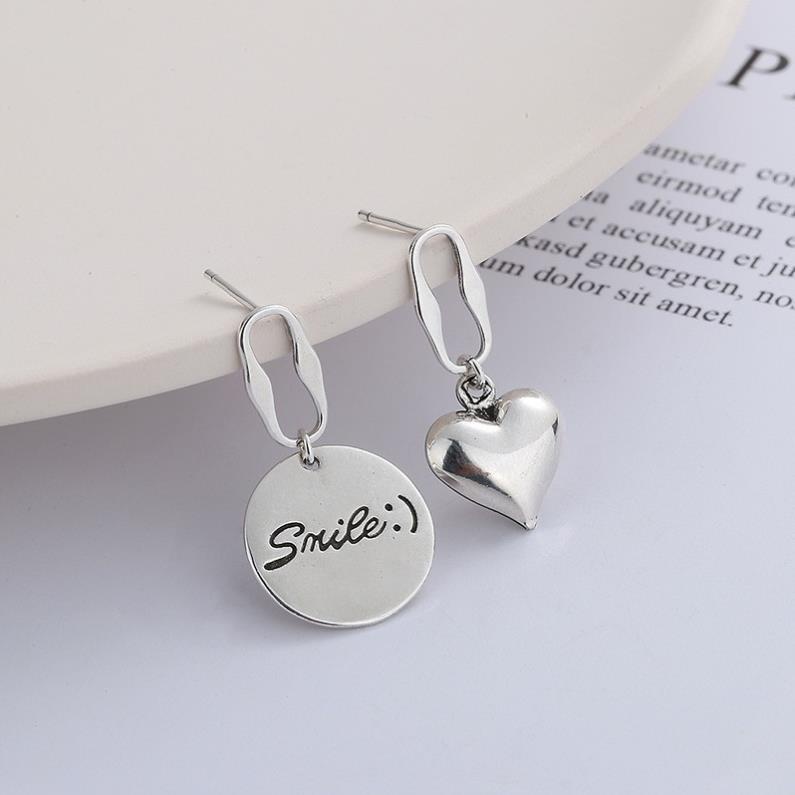 (0142) Khuyên Tai Bất Cân Xứng Hình Tròn Và Trái Tim ❤️ Năng Động