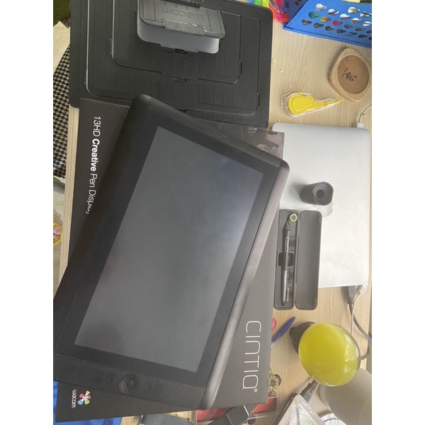 Bảng vẽ wacom 13HD DTK1301