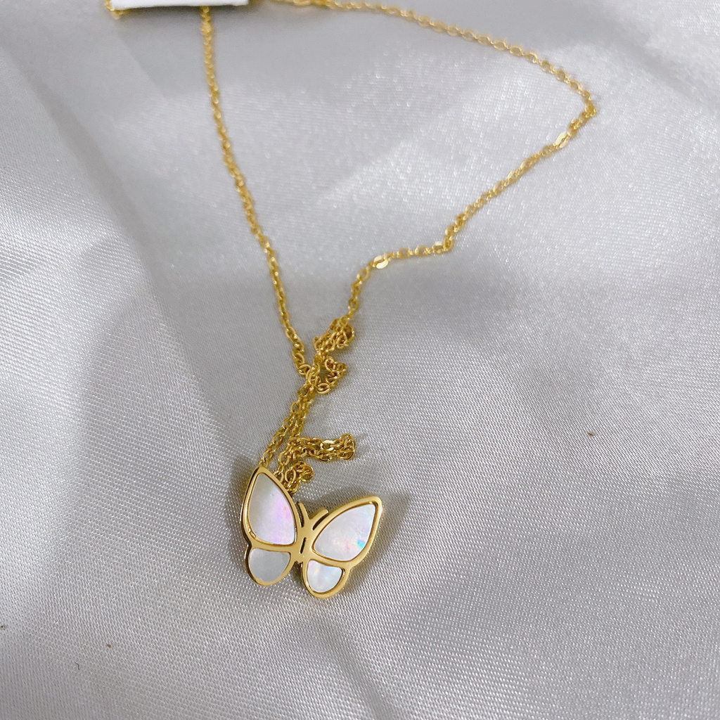 vòng cổ Mặt Hình Bướm Đính Ngọc Trai Trắng Sang Trọng Đơn Giản