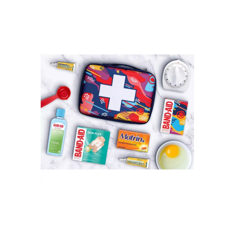 TÚI Y TẾ Band-Aid First Aid Kit MÀU ĐỎ TRẮNG - MẪU LẬP THỂ NHIỀU MÀU