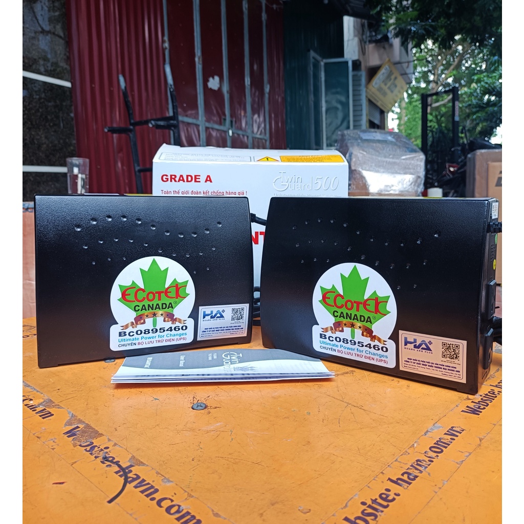 Bộ Lưu Điện Santak TG500, Công Suất 300W, Hàng Chính Hãng