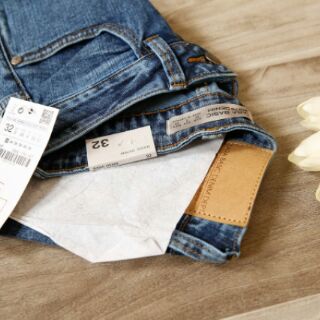 Jeans boy màu đá rất độc, lạ