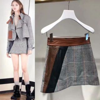 Mã siêu đẹp - chân váy chữ a cạp da