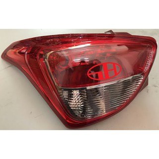 Đèn hậu xe hyundai i10