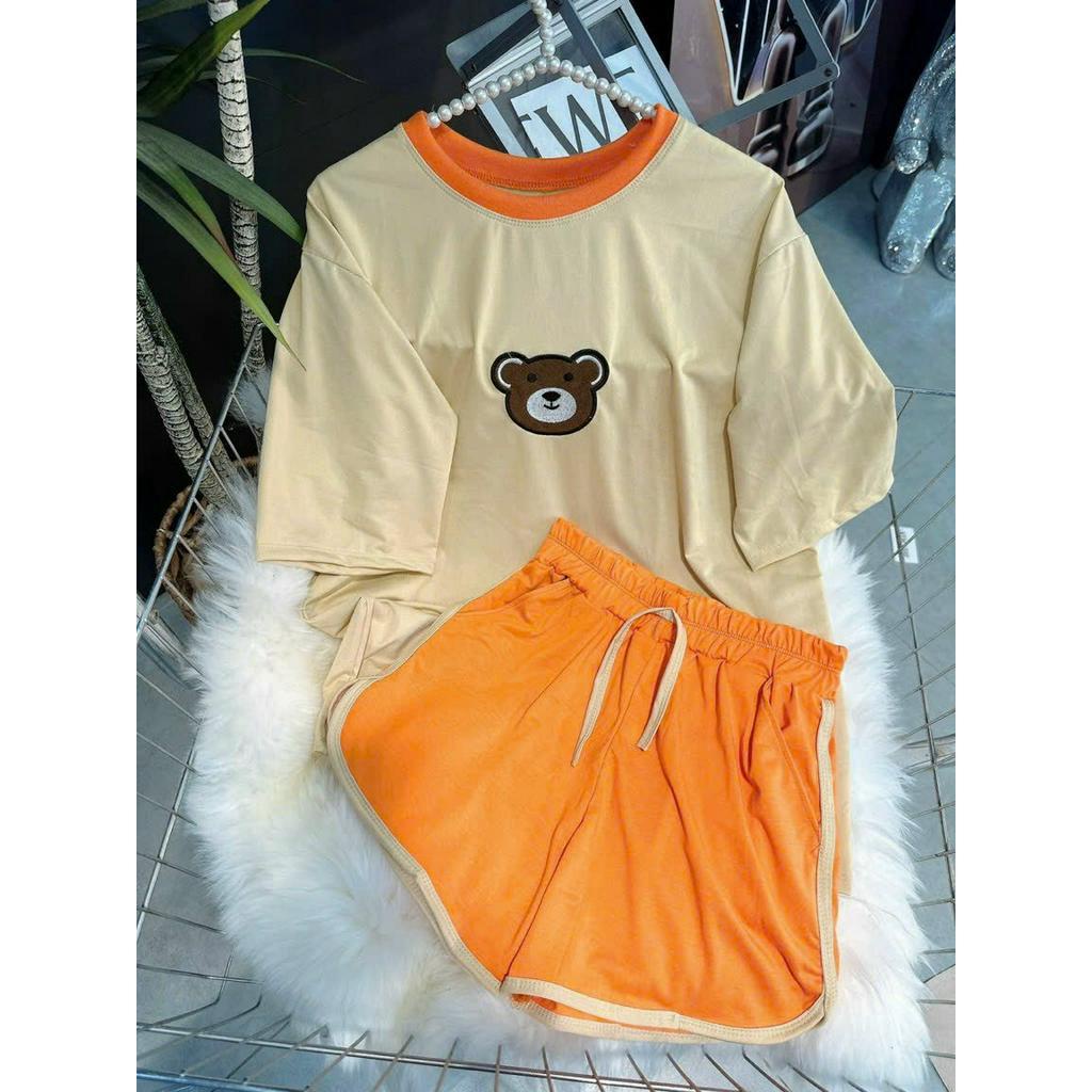 Sét bộ đồ nữ áo cổ tròn tay ngắn họa tiết thêu xinh xắn cá tính phối quần đùi trẻ trung năng động đi chơi