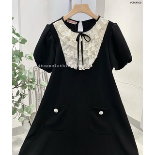 Váy cổ tròn cổ ren tầng cúc đá