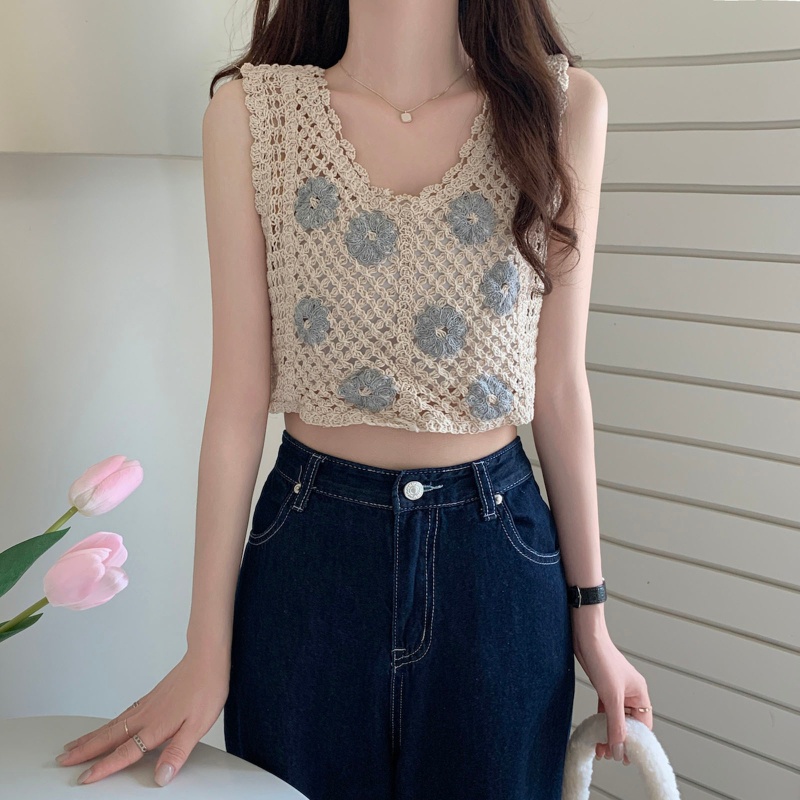 Áo Lửng Hai Dây Cổ V Thêu Hoa Gợi Cảm Cho Nữ