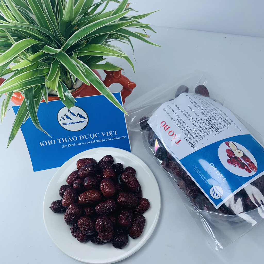 Táo Đỏ sấy khô hàng chất lượng to, đẹp túi 100g | BigBuy360 - bigbuy360.vn