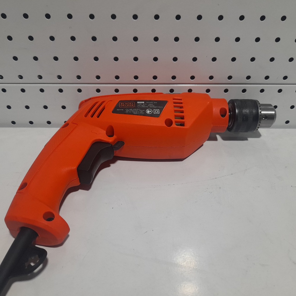 Máy khoan động lực 13mm 550W BLACK+DECKER - HD555KMPR B1