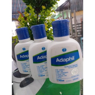 Adaphil sửa rửa mặt dịu nhẹ