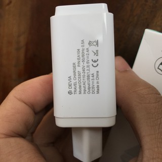 Củ sạc nhanh Devia 3 cổng USB- Hàng chính hãng