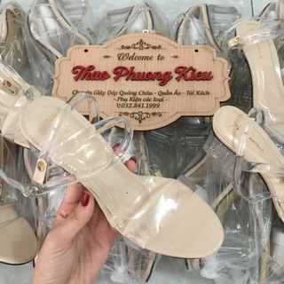 Sandal mica gót trong