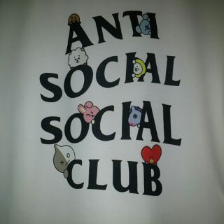 Áo thun BT21 anti social