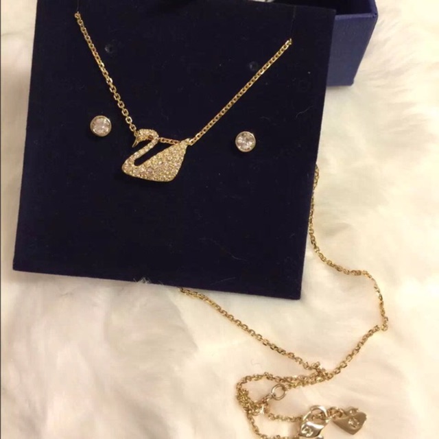 Trang sức Swarovski